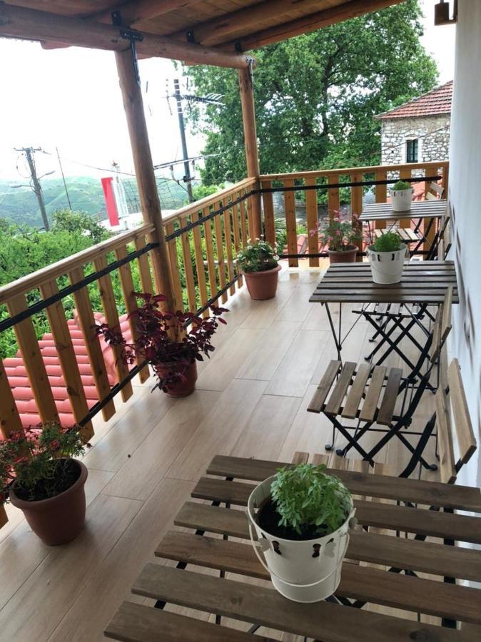 Villa Muzhaqi Nivice Exteriör bild
