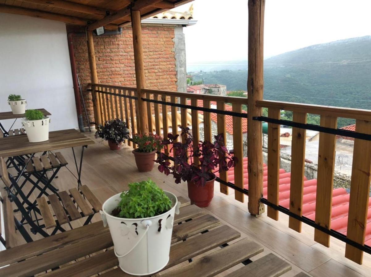 Villa Muzhaqi Nivice Exteriör bild